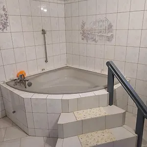  Séjour chez l'habitant Le Pouyet France